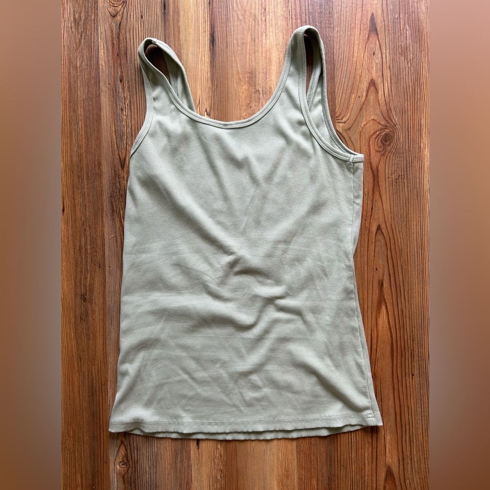 Stretchy ribbed tank L